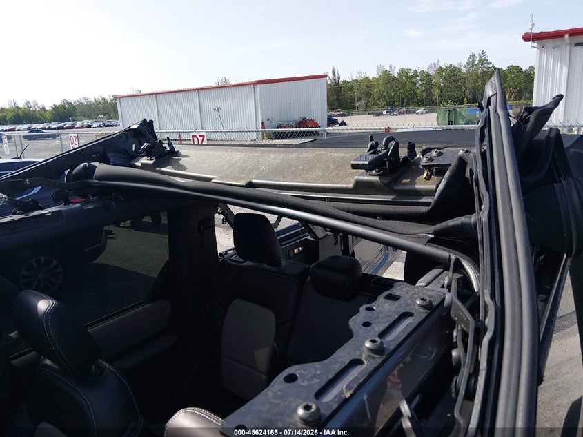 2023 Ford Bronco VIN 1FMEE5DP3PLB51396 IAAI salvage auction — ROOF, Rebuildable (Florida), sold $16,200 on 2026-07-30 (photo 6)
