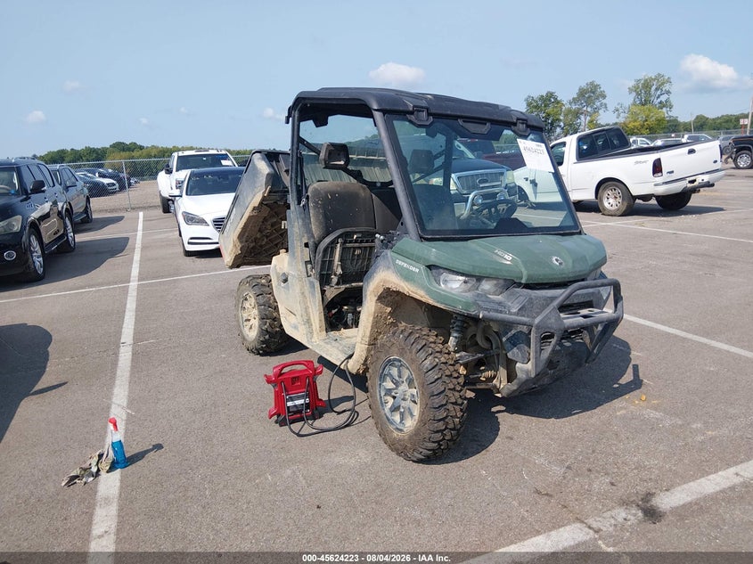2024 Can-am/ brp Traxter VIN 3JBUGAX42RK000098 IAAI salvage auction — LEFT FRONT, Salvage (Tennessee), sold $3,100 on 2026-09-16 (photo 1)