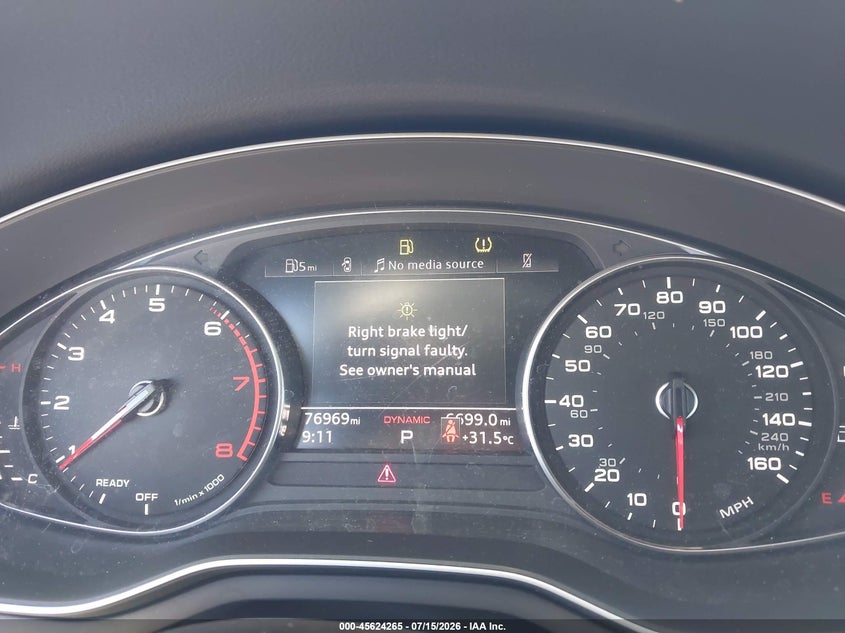 2022 Audi A5 VIN WAUSAAF54NA025304 IAAI salvage auction — REAR END, Salvage Title, sold $7,700 on 2026-08-19 (photo 7)