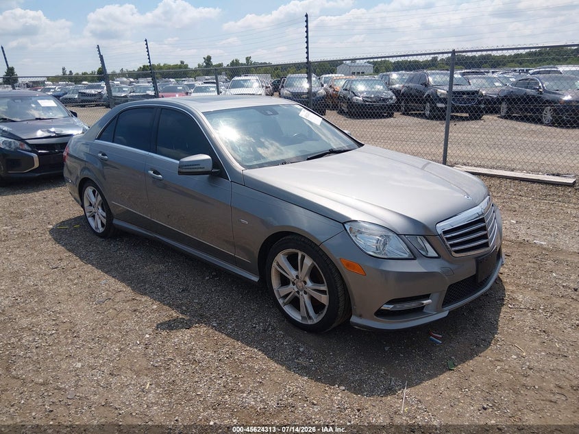 2012 Mercedes-benz E-klasse VIN WDDHF8JB9CA608653 IAAI salvage auction — LEFT FRONT, Salvage Title, sold $1,250 on 2026-07-17 (photo 1)