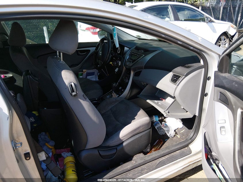 2013 Hyundai Elantra VIN KMHDH6AE4DU007681 IAAI salvage auction — NORMAL WEAR, Clear (Virginia), sold $350 on 2026-07-30 (photo 5)
