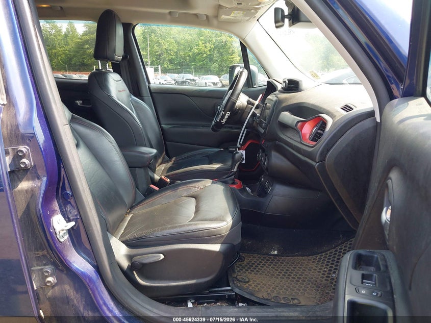 2016 Jeep Renegade VIN ZACCJBCT1GPE04652 IAAI salvage auction — FRONT END, Salvage (Idaho), sold $775 on 2026-08-05 (photo 5)