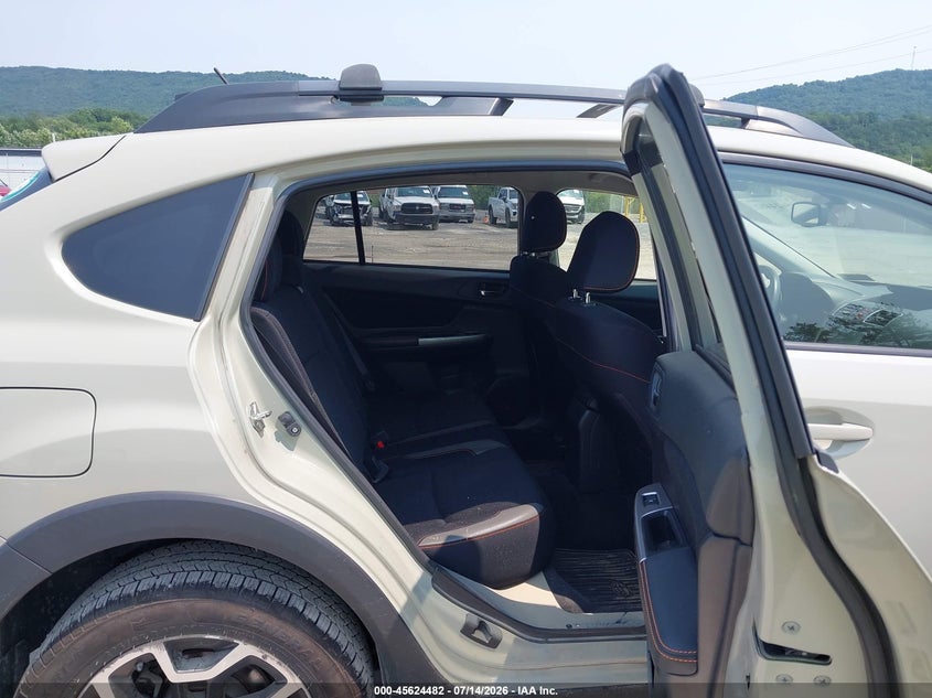 2016 Subaru Xv VIN JF2GPABC2G8202567 IAAI salvage auction — WATER/FLOOD, Salvage Title, sold $1,650 on 2026-08-02 (photo 8)
