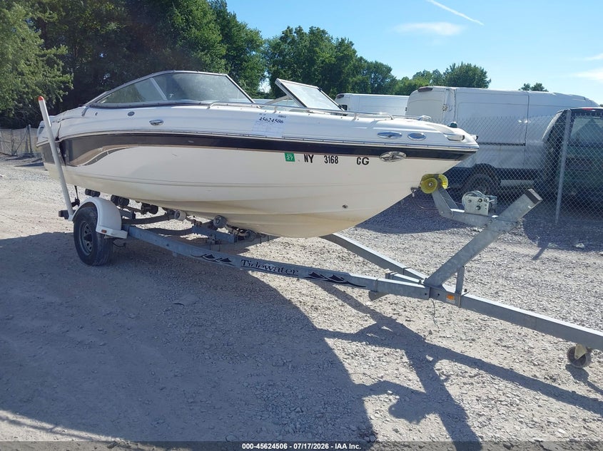 2006 Chaparral Other VIN 00000FGBG2505J506 IAAI salvage auction — SIDE, Clear (New York), sold $1,050 on 2026-07-29 (photo 1)