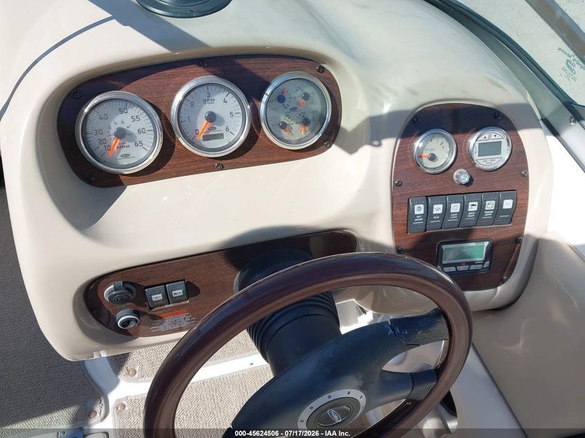 2006 Chaparral Other VIN 00000FGBG2505J506 IAAI salvage auction — SIDE, Clear (New York), sold $1,050 on 2026-07-29 (photo 7)