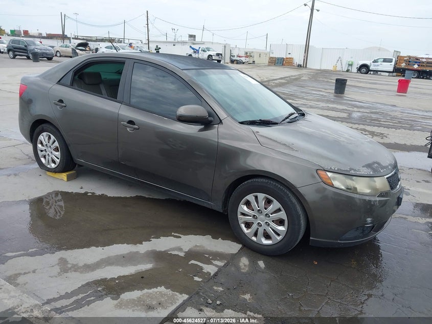 2011 Kia Forte VIN KNAFU4A22B5402739 IAAI salvage auction — THEFT, Salvage (California), sold $200 on 2026-07-22 (photo 1)