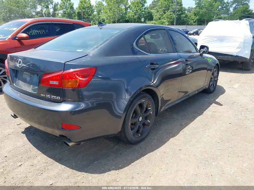 2007 Lexus Is 250 VIN JTHCK262072011864 IAAI salvage auction — NORMAL WEAR, Original (Ohio), sold $275 on 2026-07-30 (photo 4)