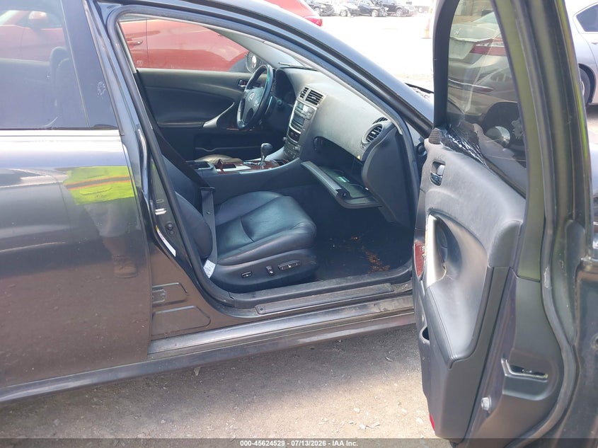 2007 Lexus Is 250 VIN JTHCK262072011864 IAAI salvage auction — NORMAL WEAR, Original (Ohio), sold $275 on 2026-07-30 (photo 5)