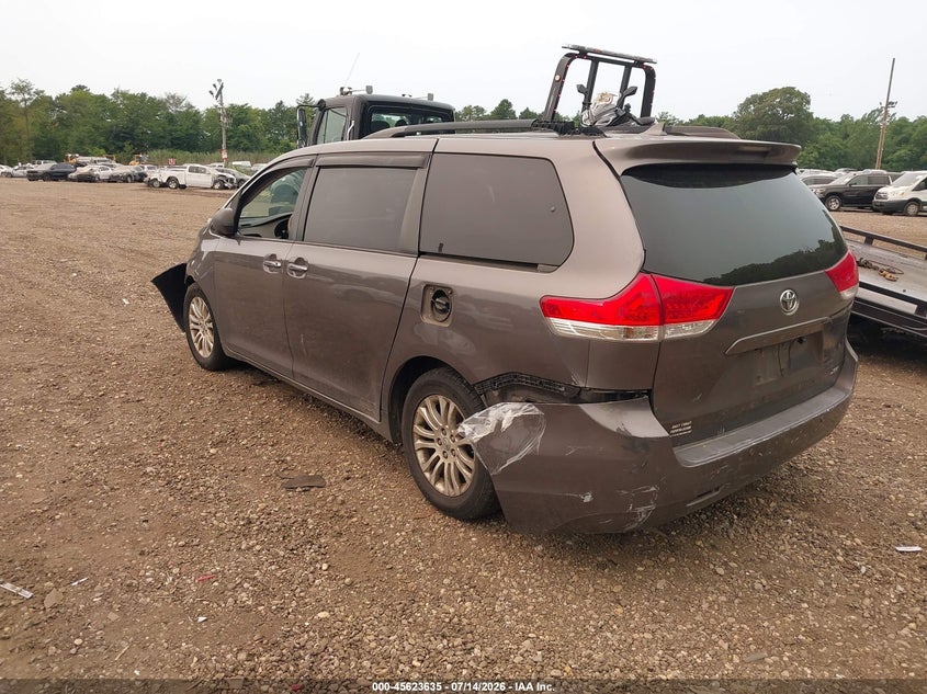 2011 Toyota Sienna VIN 5TDYK3DC0BS148619 IAAI salvage auction — FRONT & REAR, Mv-907A (New York), sold $1,050 on 2026-07-28 (photo 3)