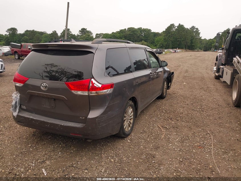 2011 Toyota Sienna VIN 5TDYK3DC0BS148619 IAAI salvage auction — FRONT & REAR, Mv-907A (New York), sold $1,050 on 2026-07-28 (photo 4)