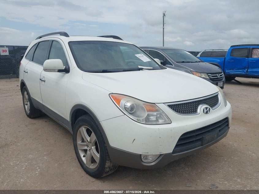 2007 Hyundai Veracruz VIN KM8NU13C97U023734 IAAI salvage auction — REAR END, Original (Texas), sold $650 on 2026-08-28 (photo 1)