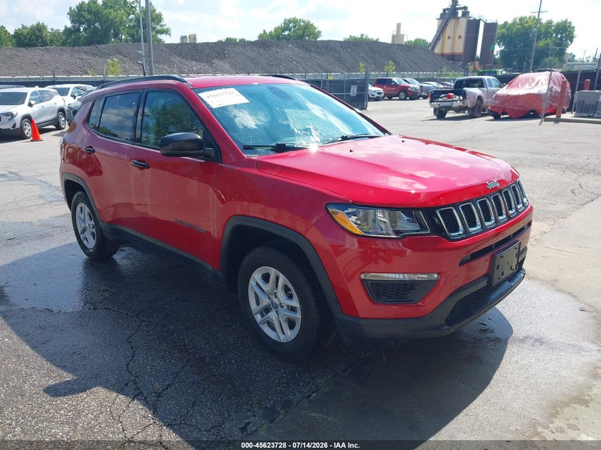 2018 Jeep Compass VIN 3C4NJCAB0JT405610 — IAAI salvage auction photo