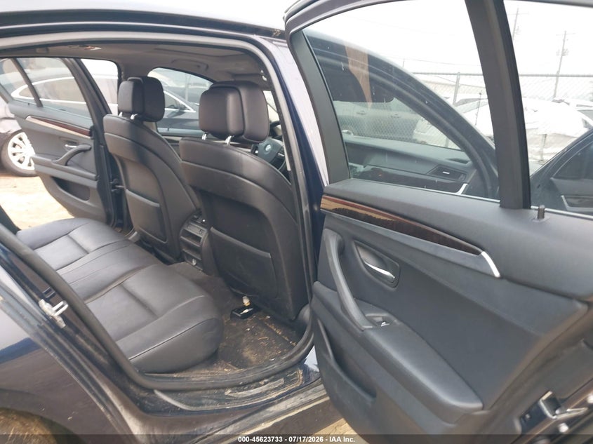 2013 BMW 5 series VIN WBAXH5C57DD113032 IAAI salvage auction — NORMAL WEAR, Clear (Indiana), sold $250 on 2026-07-28 (photo 8)