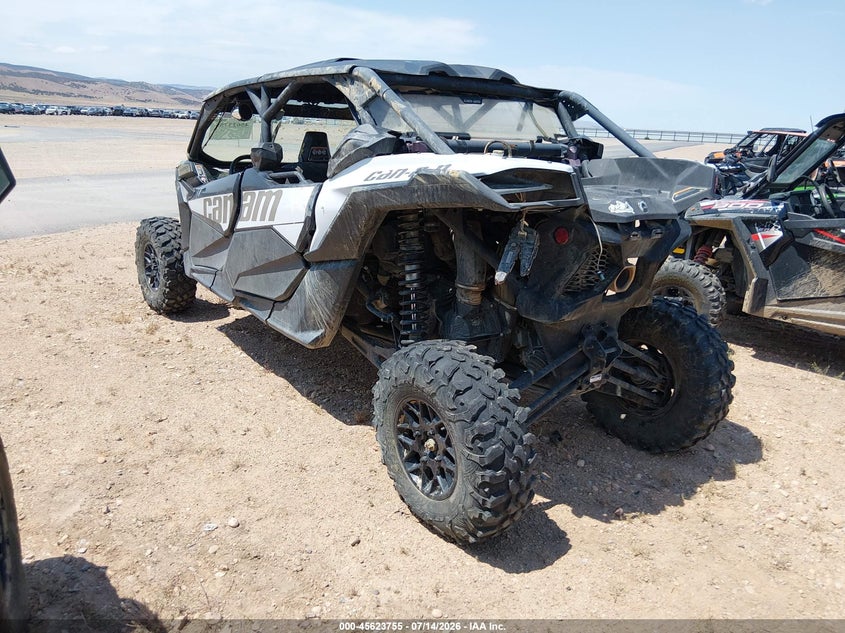 2023 Can-am/ brp Maverick VIN 3JBVMAY47PE002324 IAAI salvage auction — REAR END, Salvage Title, sold $4,650 on 2026-08-18 (photo 3)