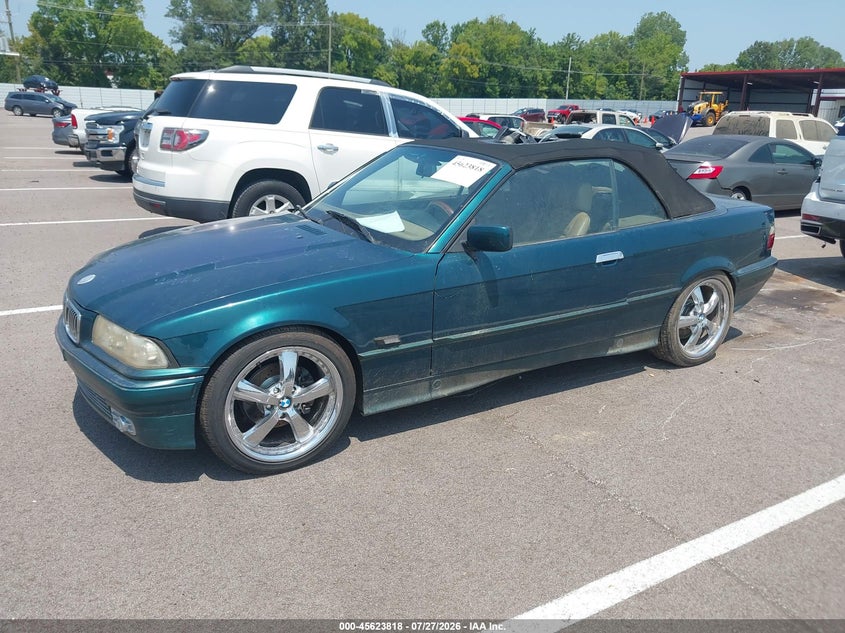 1995 BMW 3 series VIN WBABJ6321SJD42463 IAAI salvage auction — NORMAL WEAR, Clear (Tennessee), sold $225 on 2026-08-04 (photo 2)