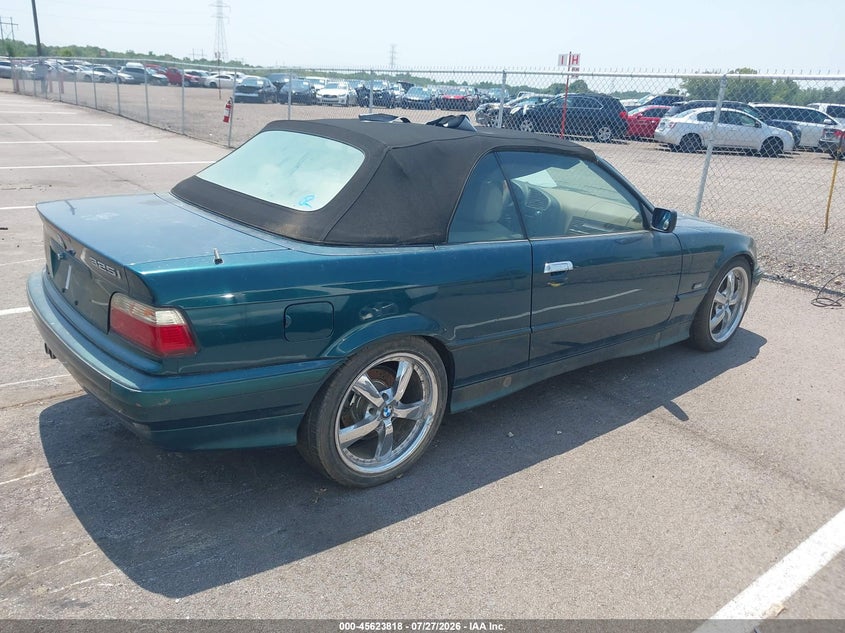 1995 BMW 3 series VIN WBABJ6321SJD42463 IAAI salvage auction — NORMAL WEAR, Clear (Tennessee), sold $225 on 2026-08-04 (photo 4)
