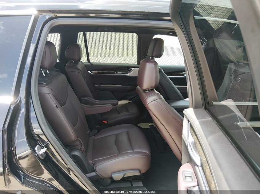 2023 Cadillac Xt6 VIN 1GYKPCRS6PZ213724 IAAI salvage auction — REAR END, Original (Texas), sold $25 on 2026-08-19 (photo 8)