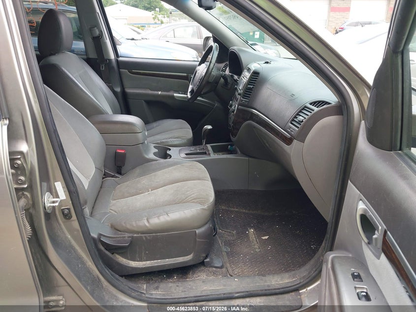 2012 Hyundai Santa fe VIN 5XYZHDAGXCG103086 IAAI salvage auction — NORMAL WEAR, Original (Maine), sold $25 on 2026-07-30 (photo 5)
