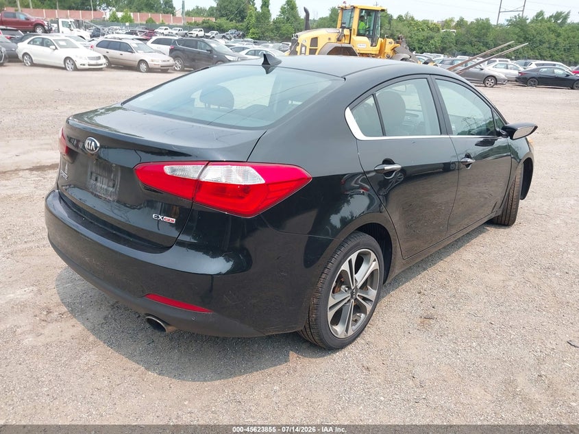 2016 Kia Forte VIN KNAFX4A83G5447577 IAAI salvage auction — UNKNOWN, Salvage (Pennsylvania), sold $425 on 2026-07-31 (photo 4)