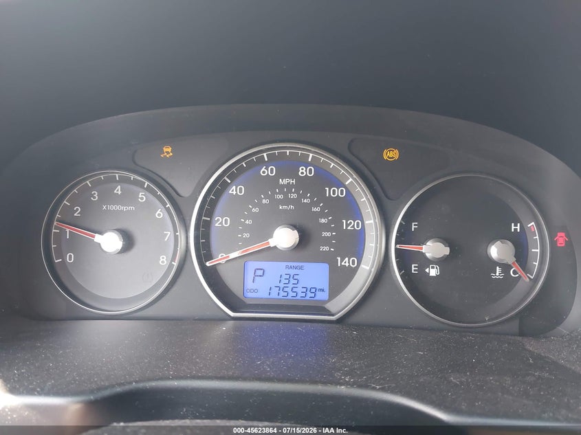 2011 Hyundai Santa fe VIN 5XYZKDAG2BG089197 IAAI salvage auction — FRONT END, Salvage (Pennsylvania), sold $975 on 2026-08-02 (photo 7)