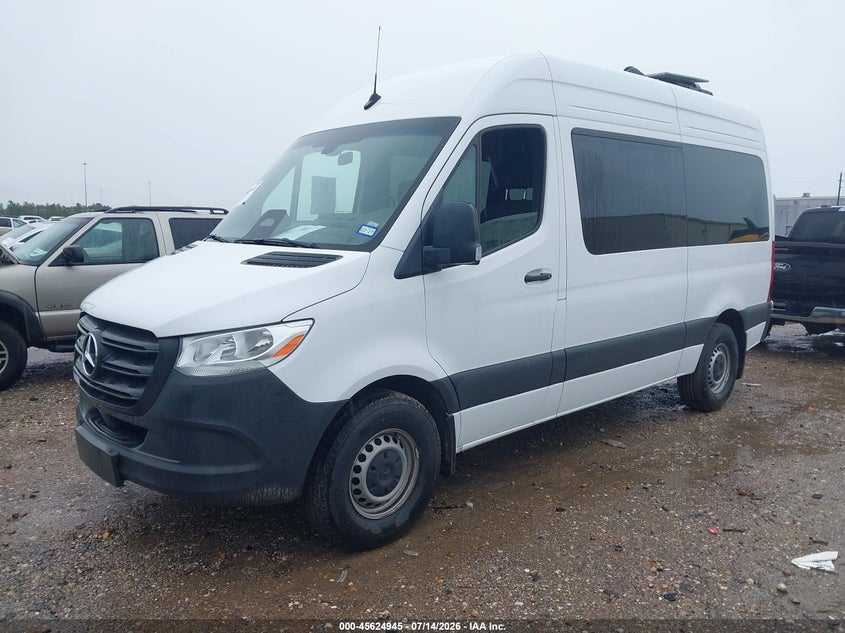 2025 Mercedes-benz Sprinter VIN W1Z4KFHY6SP804894 IAAI salvage auction — ROOF, Enterprise Vehicles Clear Only (Texas), sold $26,250 on 2026-07-30 (photo 2)