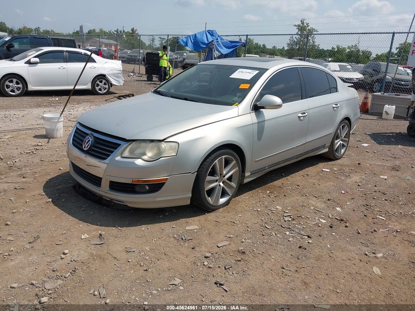 2010 Volkswagen Passat VIN WVWJK7AN6AE068292 IAAI salvage auction — REAR END, Salvage (Ohio), sold $250 on 2026-08-13 (photo 2)