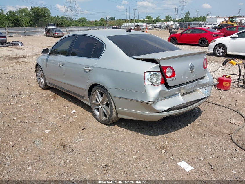 2010 Volkswagen Passat VIN WVWJK7AN6AE068292 IAAI salvage auction — REAR END, Salvage (Ohio), sold $250 on 2026-08-13 (photo 3)