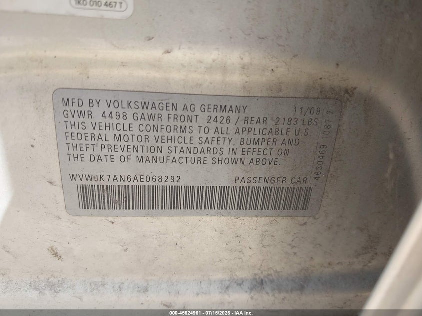 2010 Volkswagen Passat VIN WVWJK7AN6AE068292 IAAI salvage auction — REAR END, Salvage (Ohio), sold $250 on 2026-08-13 (photo 9)