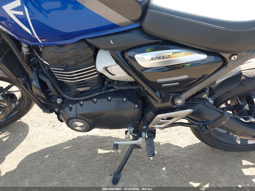 2024 Triumph motorcycle Speed VIN SMTT127Y1RNA15693 IAAI salvage auction — SIDE, Wait Title, sold $400 on 2026-09-05 (photo 9)