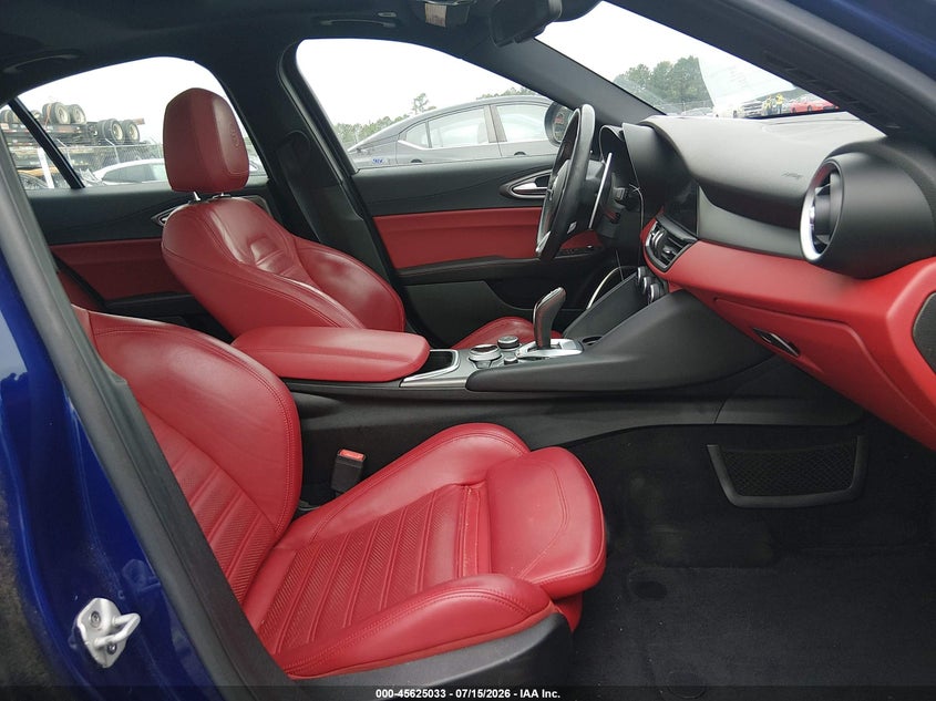 2020 Alfa romeo Giulia VIN ZARFANBN7L7635828 IAAI salvage auction — FRONT END, Salvage Title, sold $8,000 on 2026-08-21 (photo 5)