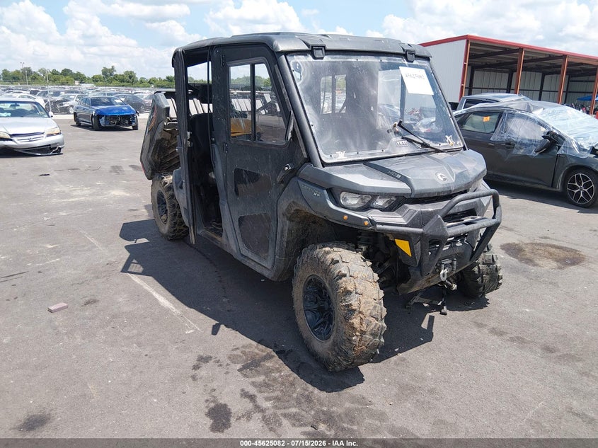 2022 Can-am/ brp Traxter VIN 3JBUCAP41NK000535 IAAI salvage auction — LEFT FRONT, Salvage Title, sold $5,850 on 2026-08-18 (photo 1)