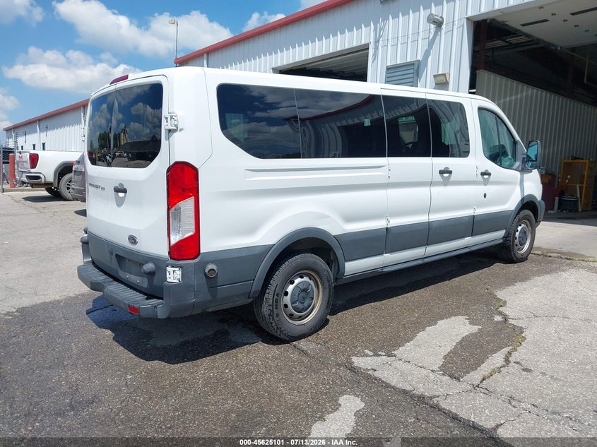 2018 Ford Transit-350 VIN 1FBZX2ZM0JKB52861 IAAI salvage auction — HAIL, Sf97 (Kansas), sold $19,100 on 2026-09-03 (photo 4)