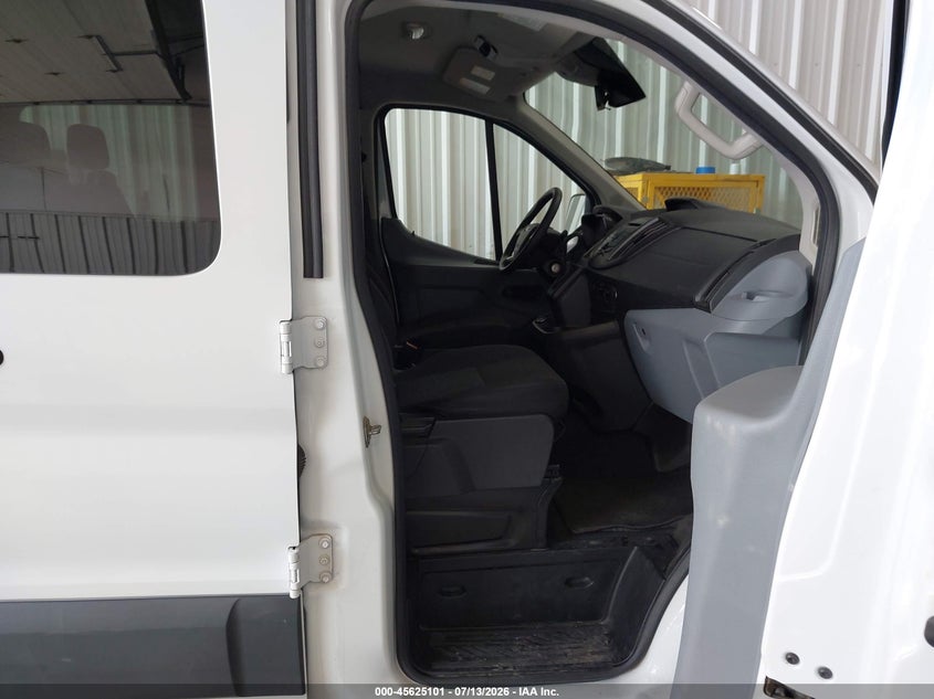 2018 Ford Transit-350 VIN 1FBZX2ZM0JKB52861 IAAI salvage auction — HAIL, Sf97 (Kansas), sold $19,100 on 2026-09-03 (photo 5)