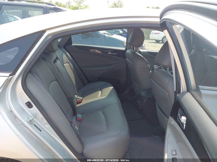 2014 Hyundai Sonata VIN 5NPEC4AB6EH823997 IAAI salvage auction — NORMAL WEAR, Clear (Virginia), sold $1,300 on 2026-07-20 (photo 8)