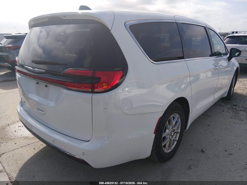 2024 Chrysler Pacifica VIN 2C4RC1BG3RR120084 IAAI salvage auction — ENGINE DAMAGE, Enterprise Vehicles Clear Only (Missouri), sold $13,700 on 2026-07-29 (photo 4)