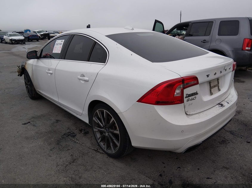 2015 Volvo S60 VIN YV140MFB0F1300622 IAAI salvage auction — ENGINE BURN, Non-Repairable (Texas), sold $100 on 2026-08-20 (photo 3)