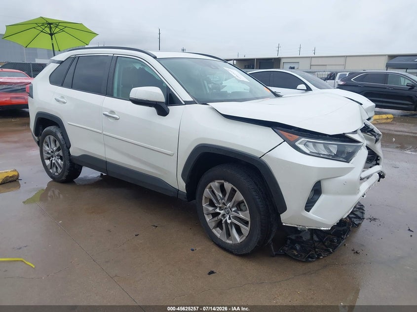 2020 Toyota Rav 4 VIN 2T3Y1RFV6LC037157 — IAAI salvage auction photo