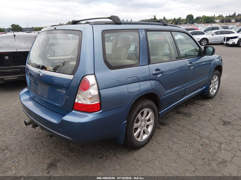 2007 Subaru Forester VIN JF1SG65677H707456 IAAI salvage auction — NORMAL WEAR, Clear-Dealer Only (Oregon), sold $350 on 2026-07-23 (photo 4)