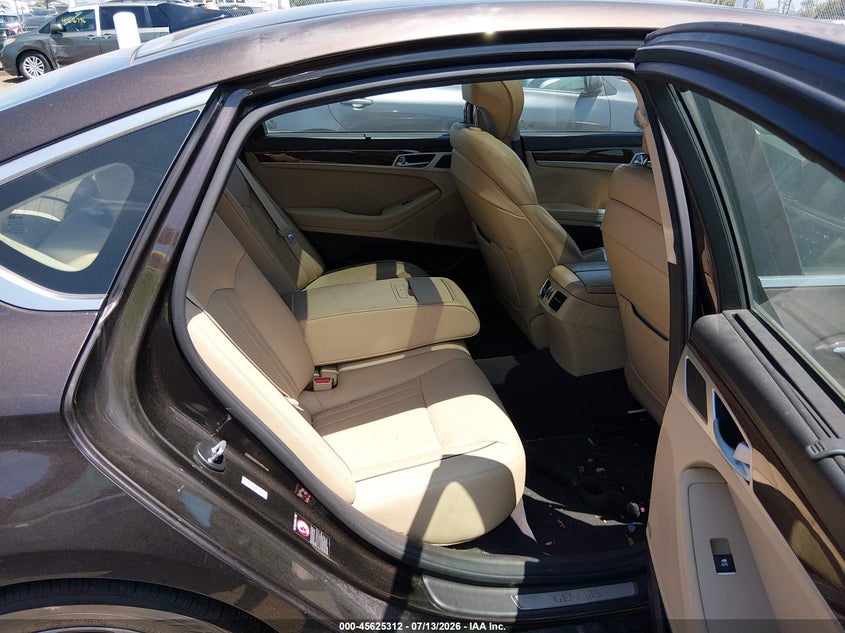 2015 Hyundai Genesis VIN KMHGN4JEXFU064318 IAAI salvage auction — NORMAL WEAR, Original (Ohio), sold $1,050 on 2026-07-30 (photo 8)