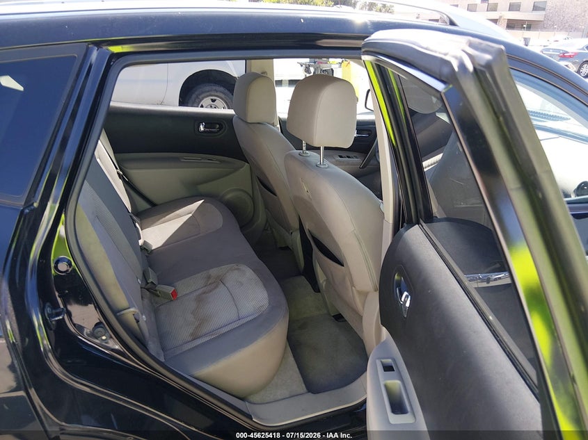 2011 Nissan Rogue VIN JN8AS5MT9BW190238 IAAI salvage auction — REAR END, Salvage (California), sold $525 on 2026-07-29 (photo 8)