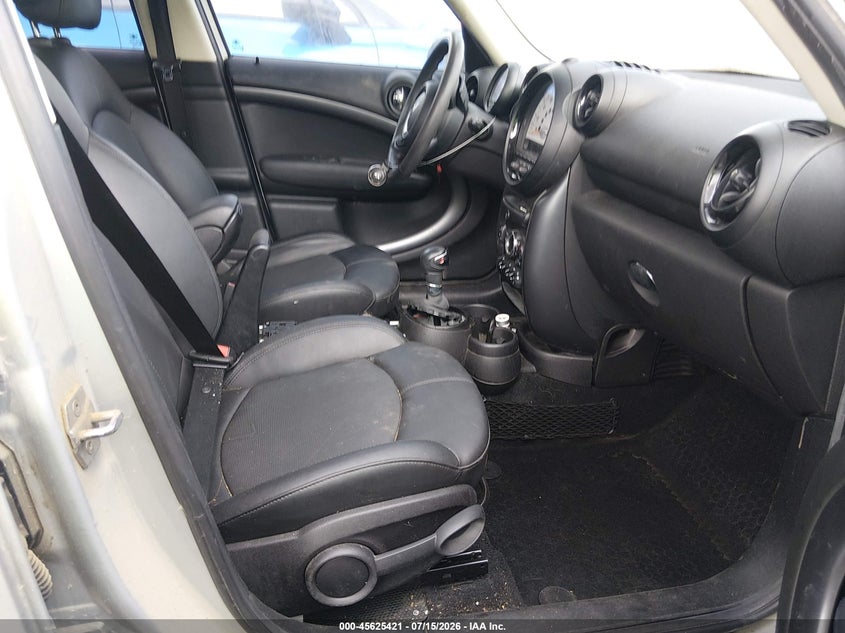 2014 Mini Countryman VIN WMWZC5C50EWP36912 IAAI salvage auction — NORMAL WEAR, Clear (Tennessee), sold $25 on 2026-07-23 (photo 5)