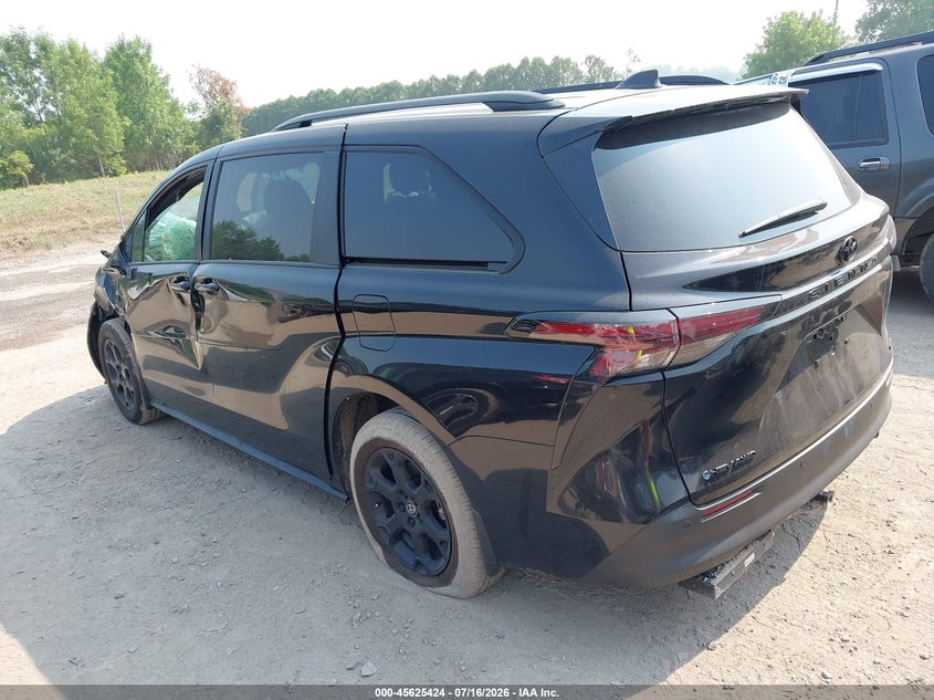 2026 Toyota Sienna VIN 5TDCSKFC7TS255427 IAAI salvage auction — FRONT END, Salvage (Massachusetts), sold $18,150 on 2026-08-20 (photo 3)