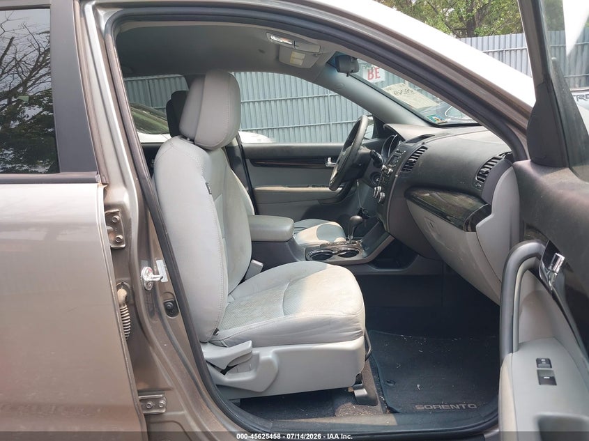 2012 Kia Sorento VIN 5XYKTDA28CG277520 IAAI salvage auction — NORMAL WEAR, Salvage Title, sold $1,100 on 2026-07-22 (photo 5)