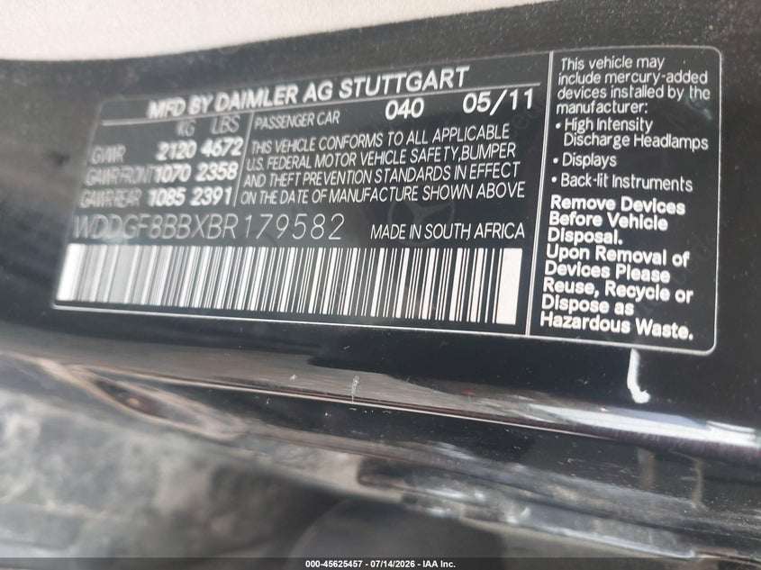2011 Mercedes-benz C class VIN WDDGF8BBXBR179582 IAAI salvage auction — NORMAL WEAR, Clear (Massachusetts), sold $700 on 2026-07-31 (photo 9)
