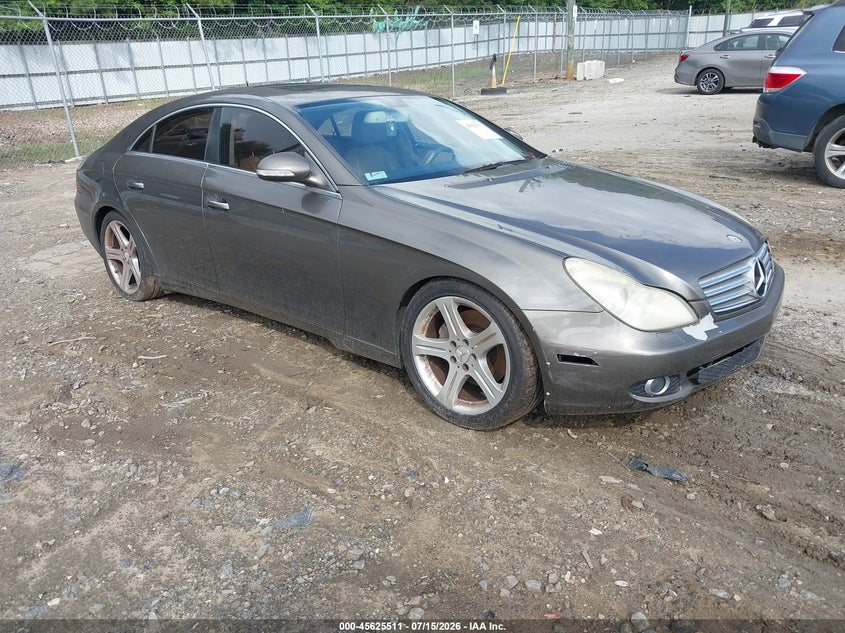2007 Mercedes-benz Cls-class VIN WDDDJ72X87A097878 IAAI salvage auction — NORMAL WEAR, Clear (Georgia), sold $675 on 2026-08-06 (photo 1)