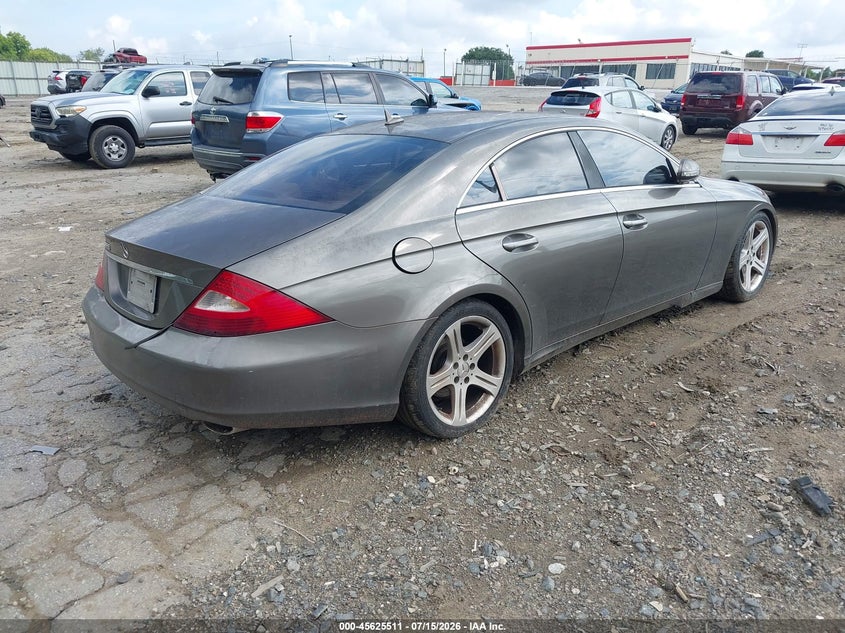2007 Mercedes-benz Cls-class VIN WDDDJ72X87A097878 IAAI salvage auction — NORMAL WEAR, Clear (Georgia), sold $675 on 2026-08-06 (photo 4)
