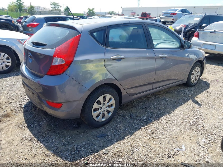 2016 Hyundai Accent VIN KMHCT5AE7GU268831 IAAI salvage auction — NORMAL WEAR, Clear (Illinois), sold $475 on 2026-07-29 (photo 4)