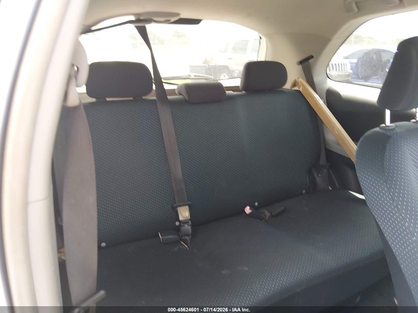 2007 Toyota Yaris VIN JTDJT923475052431 IAAI salvage auction — RIGHT FRONT, Rebuildable (Florida), sold $875 on 2026-08-01 (photo 8)