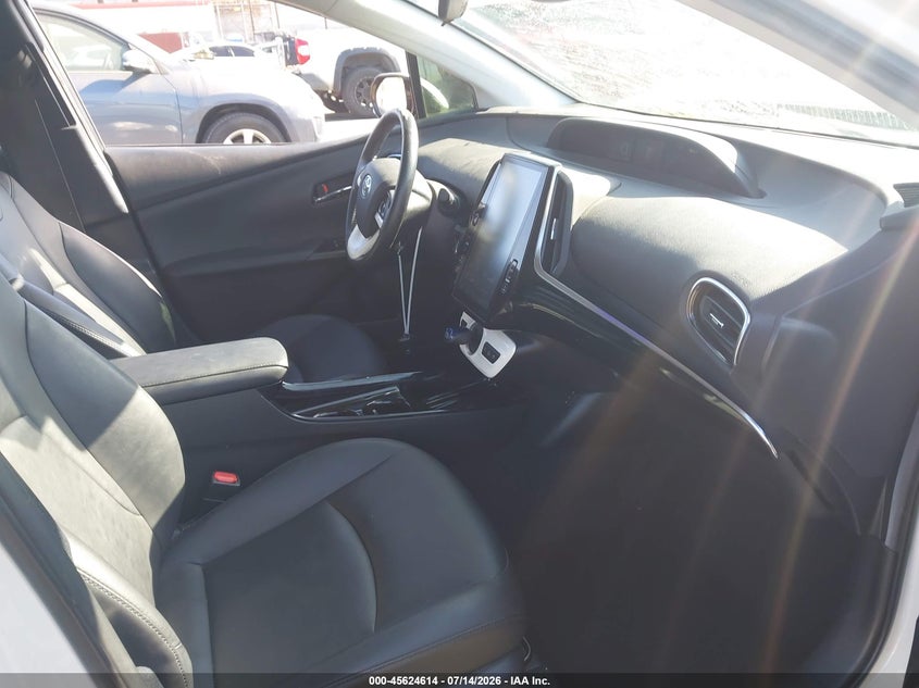 2017 Toyota Prius VIN JTDKARFP0H3040751 IAAI salvage auction — FRONT END, Salvage (California), sold $6,600 on 2026-07-22 (photo 5)
