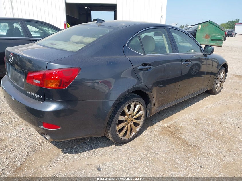 2008 Lexus Is 250 VIN JTHCK262785018777 IAAI salvage auction — NORMAL WEAR, Clear (Illinois), sold $900 on 2026-07-29 (photo 4)